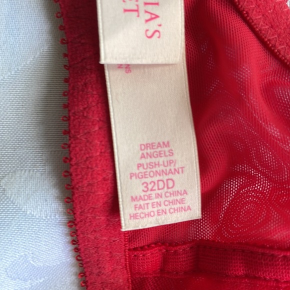 Victoria’s Secret Dream Angels push up red lace underwire padded bra Sz 32DD - Picture 6 of 6